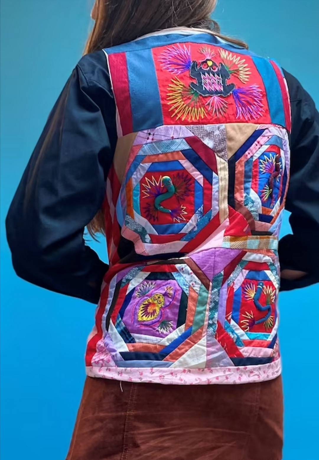 VINTAGE EMBRODIERED WAISTCOAT.