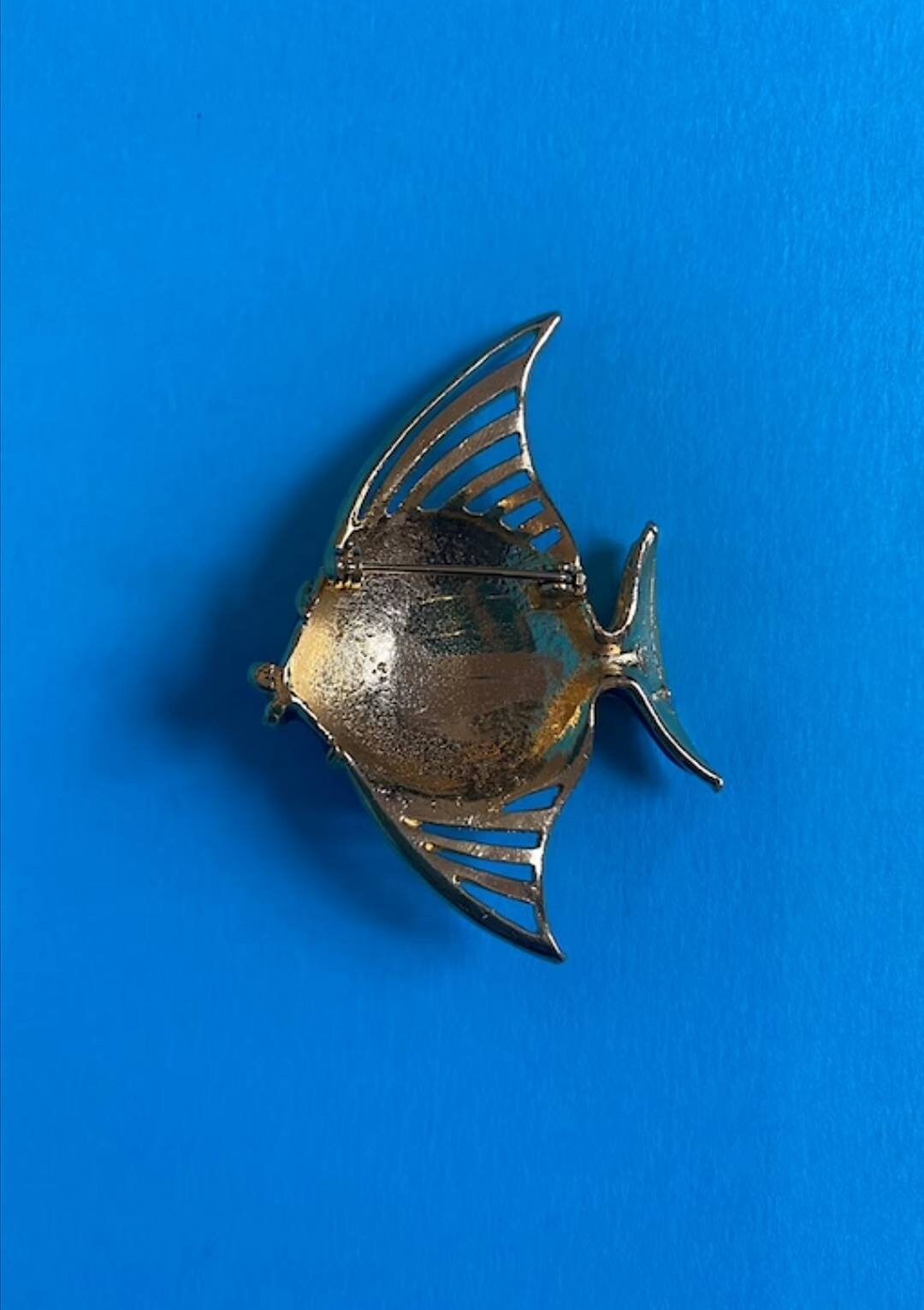 Vintage Gold Plated Goldfish Brooch