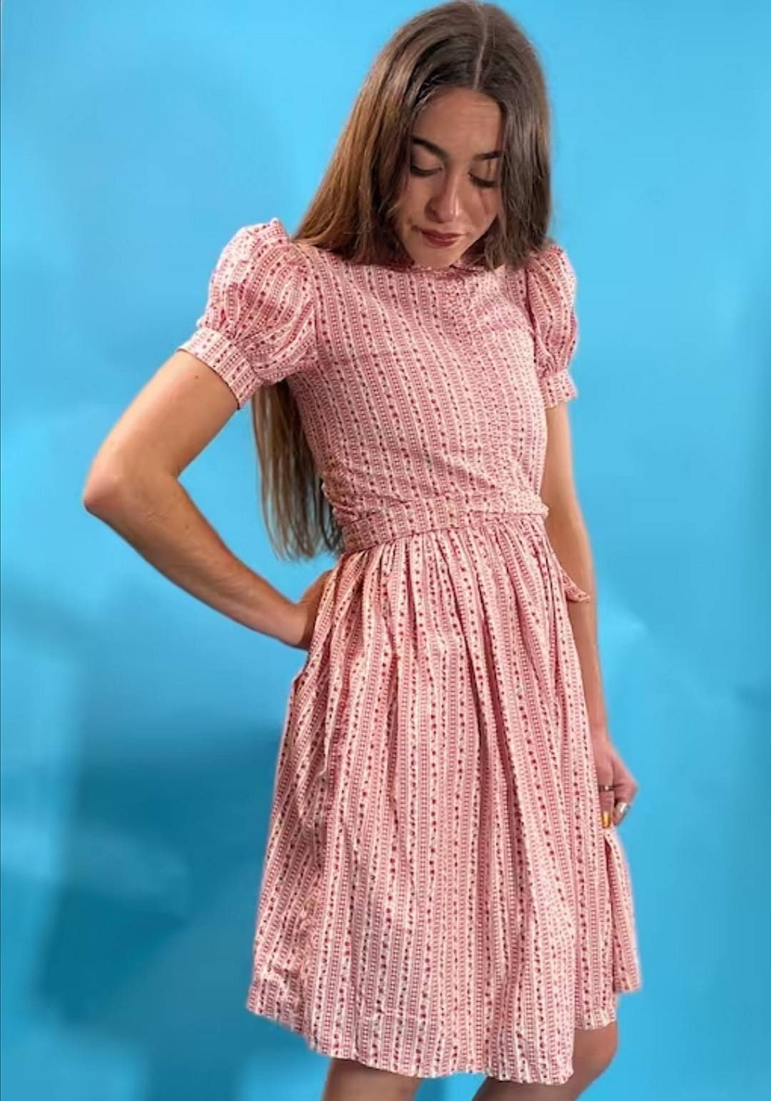 Vintage 1960s Mini Flower Ditsy Printed Mini Dress with Peterpan Collar and Puff Sleeves.