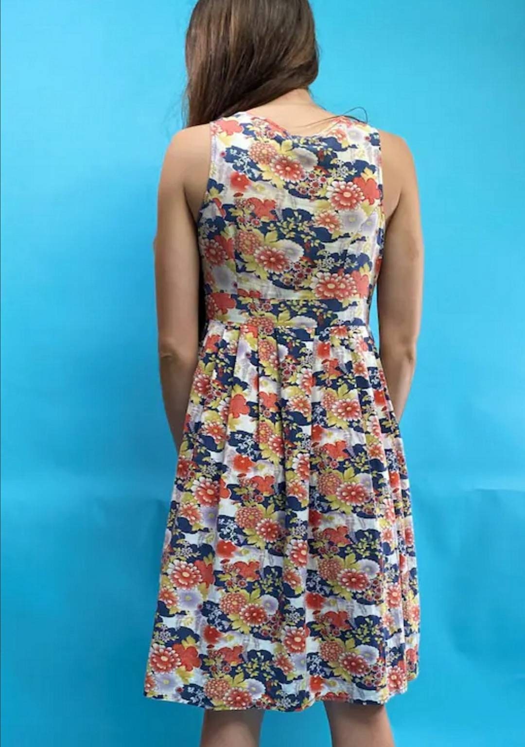 Vintage Sleeveless Japanese Style Floral Printed Dress.