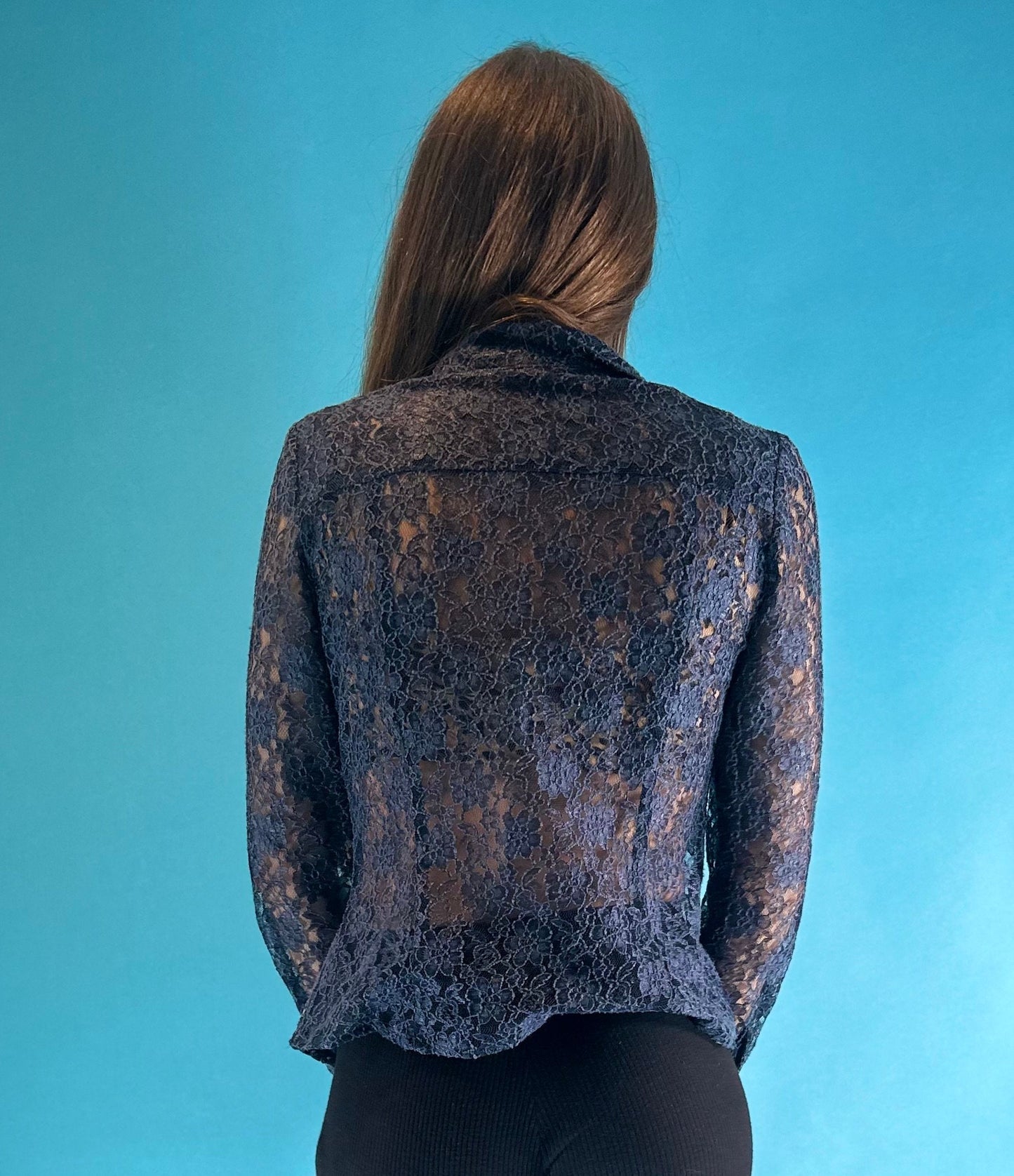 Vintage Y2K Navy Blue Floral Lace Button Down Pocket Long Sleeve Shirt.