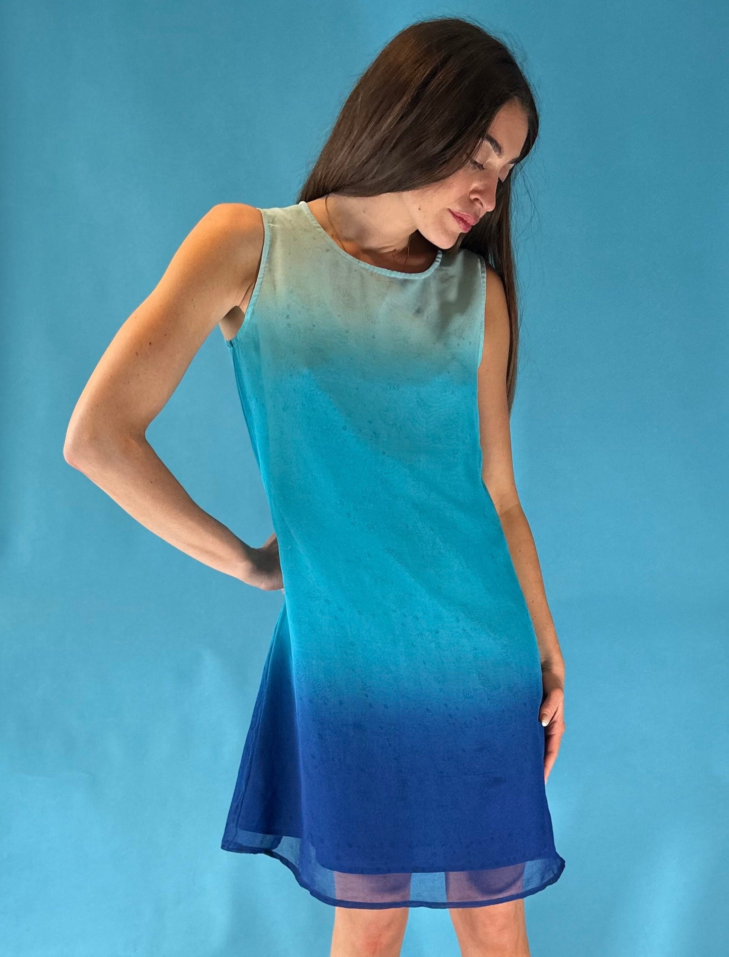 Vintage Y2K Floaty Blue Ombre Shift Dress.