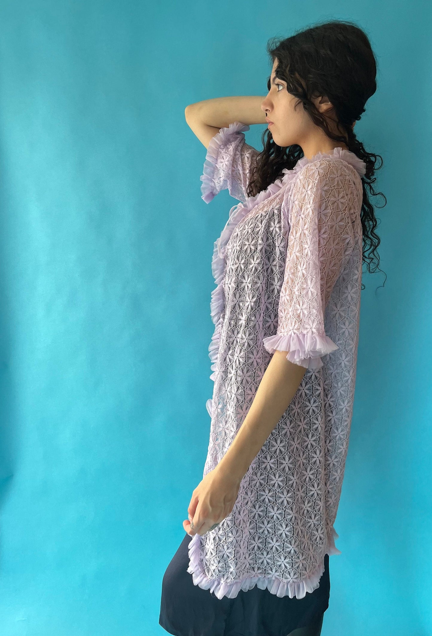 Vintage 1960s One Size Lace Chemise in Lilac.