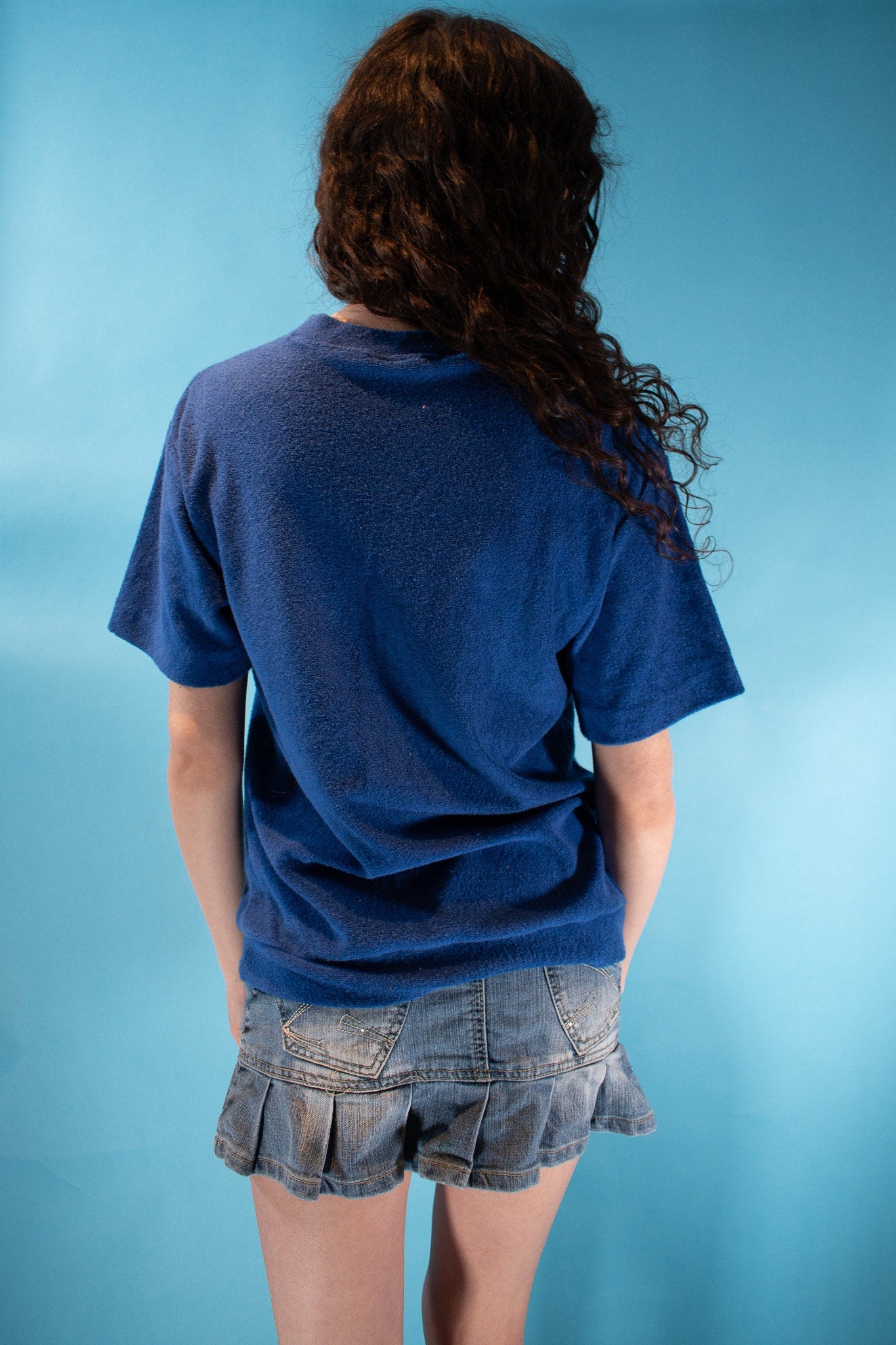 Vintage Y2K Size L Paradise Towelling T-Shirt in Blue.