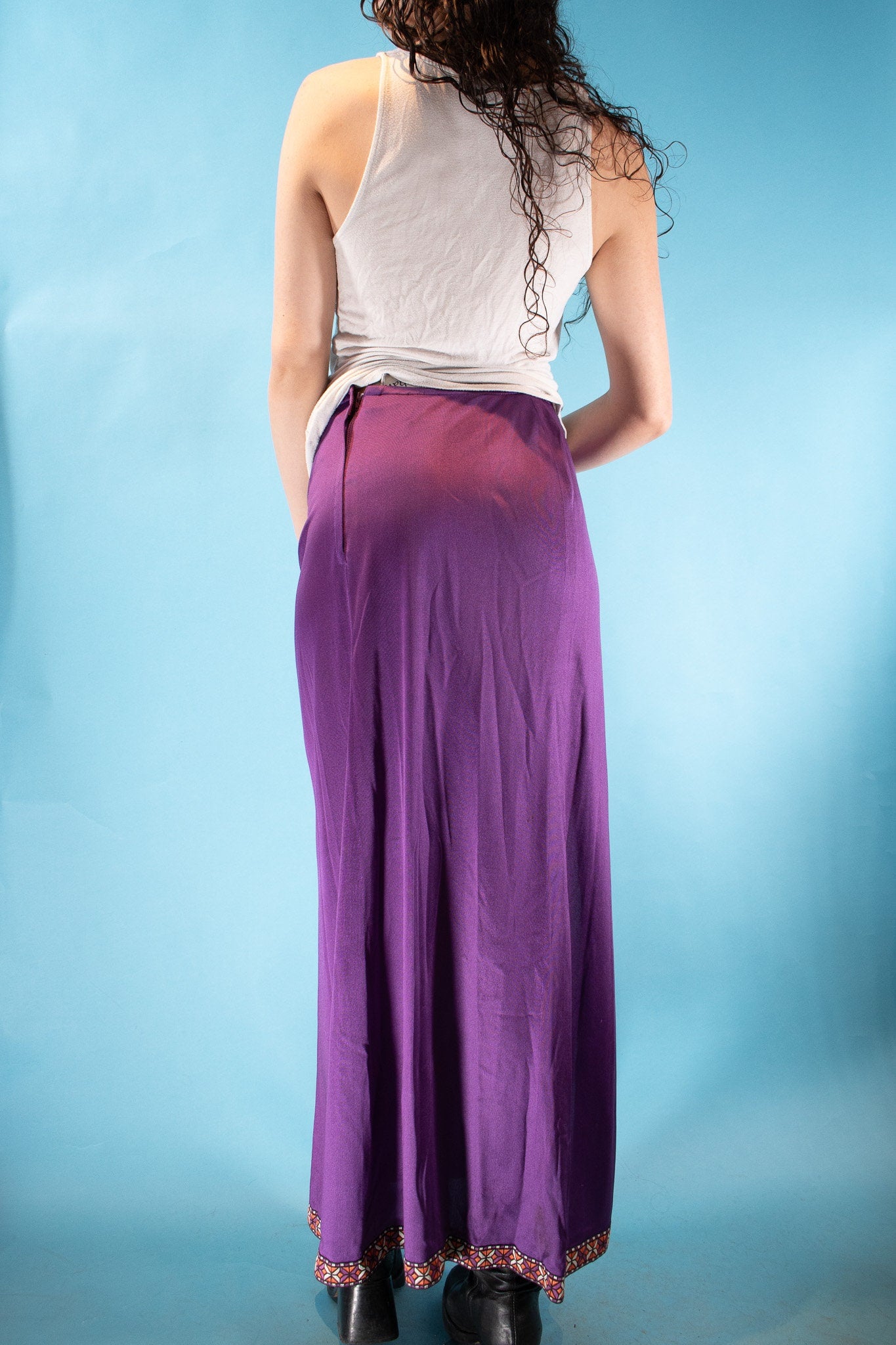 Vintage Y2K Size S 90s Satin Maxi Slit with Slit in Purple.