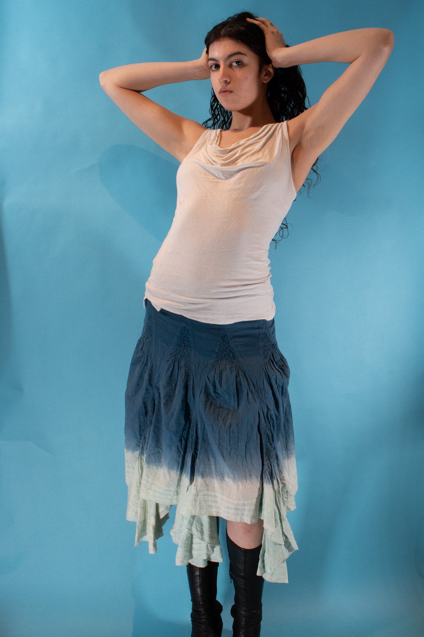 Vintage Y2K Size S/M Waterfall Skirt in Blue Ombre.