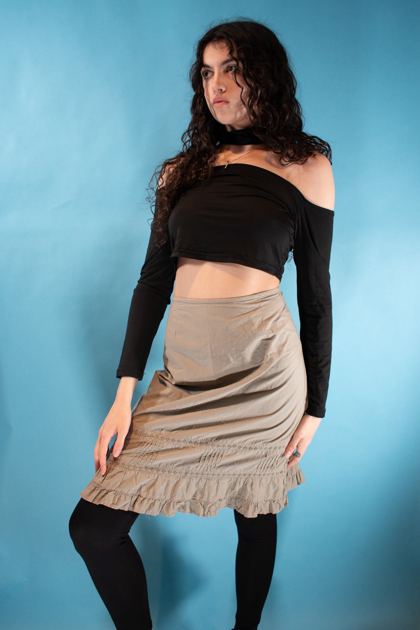 Vintage 1990s Size M Benneton Frilled Cargo Skirt in Khaki.