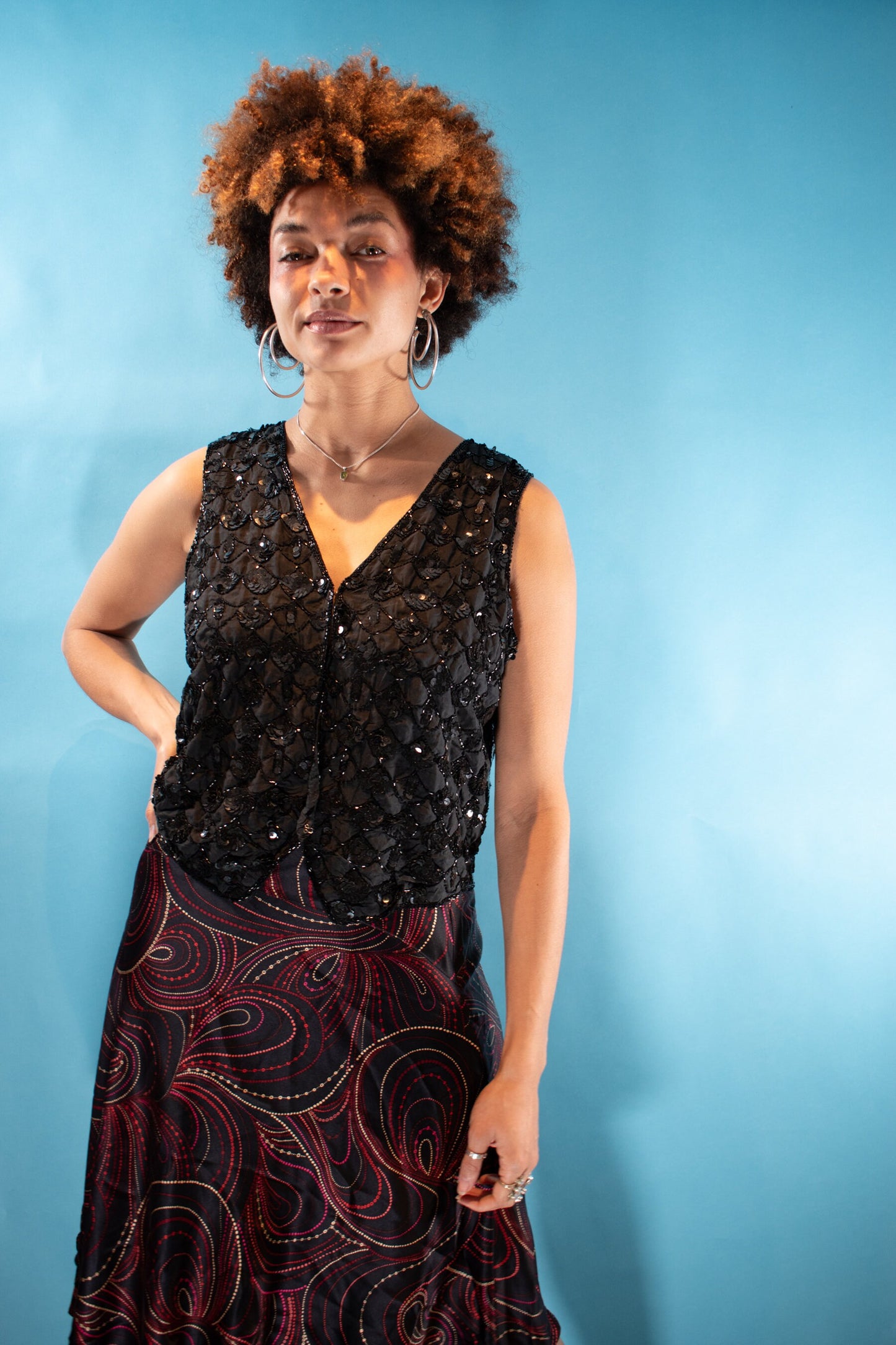 Vintage 1980s Size M Scalloped Embellished Waistcoat in Black.