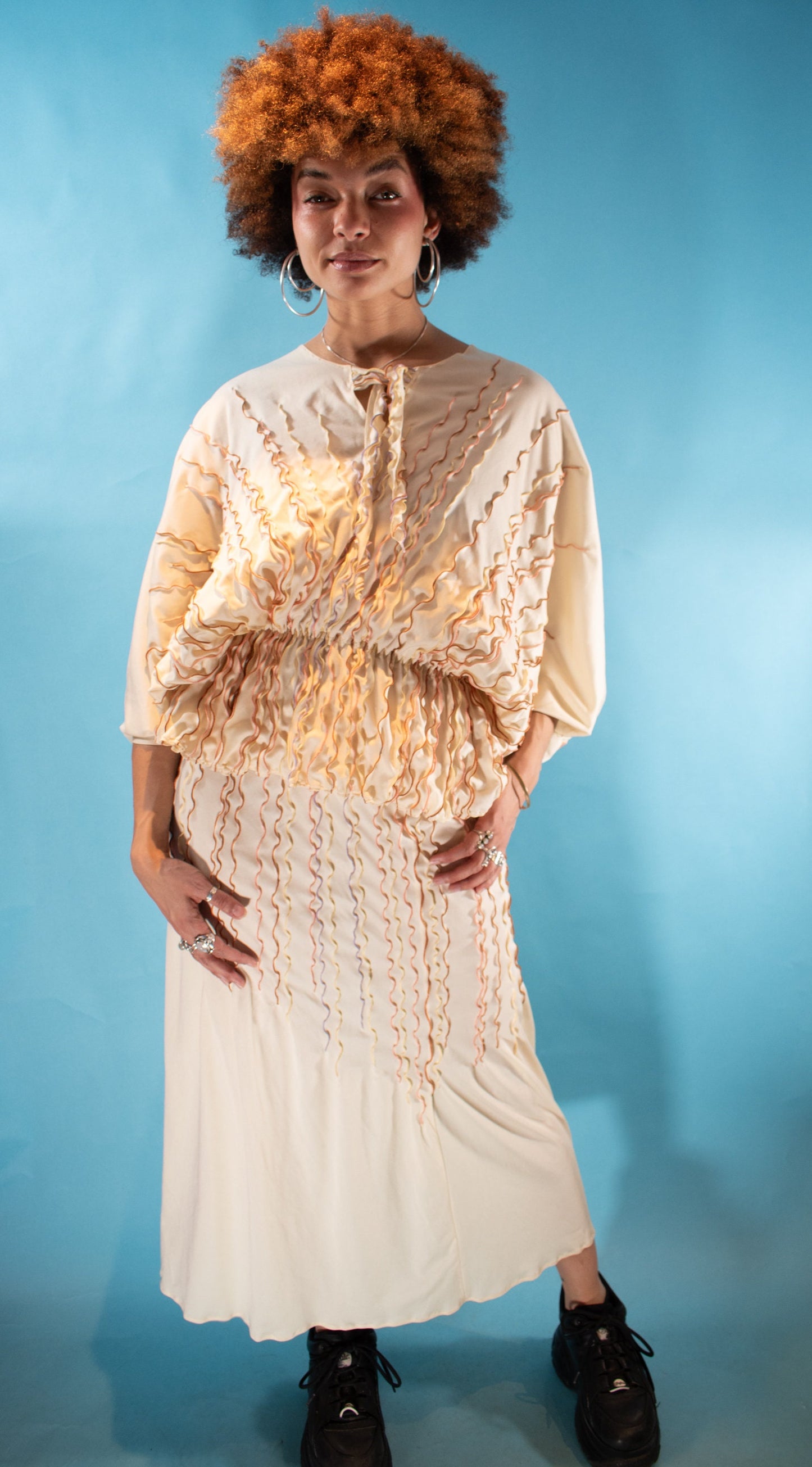 Vintage 1970s Free Size Frilled Batwing Blouse and Skirt 2 Piece Set in Cream and Pink.