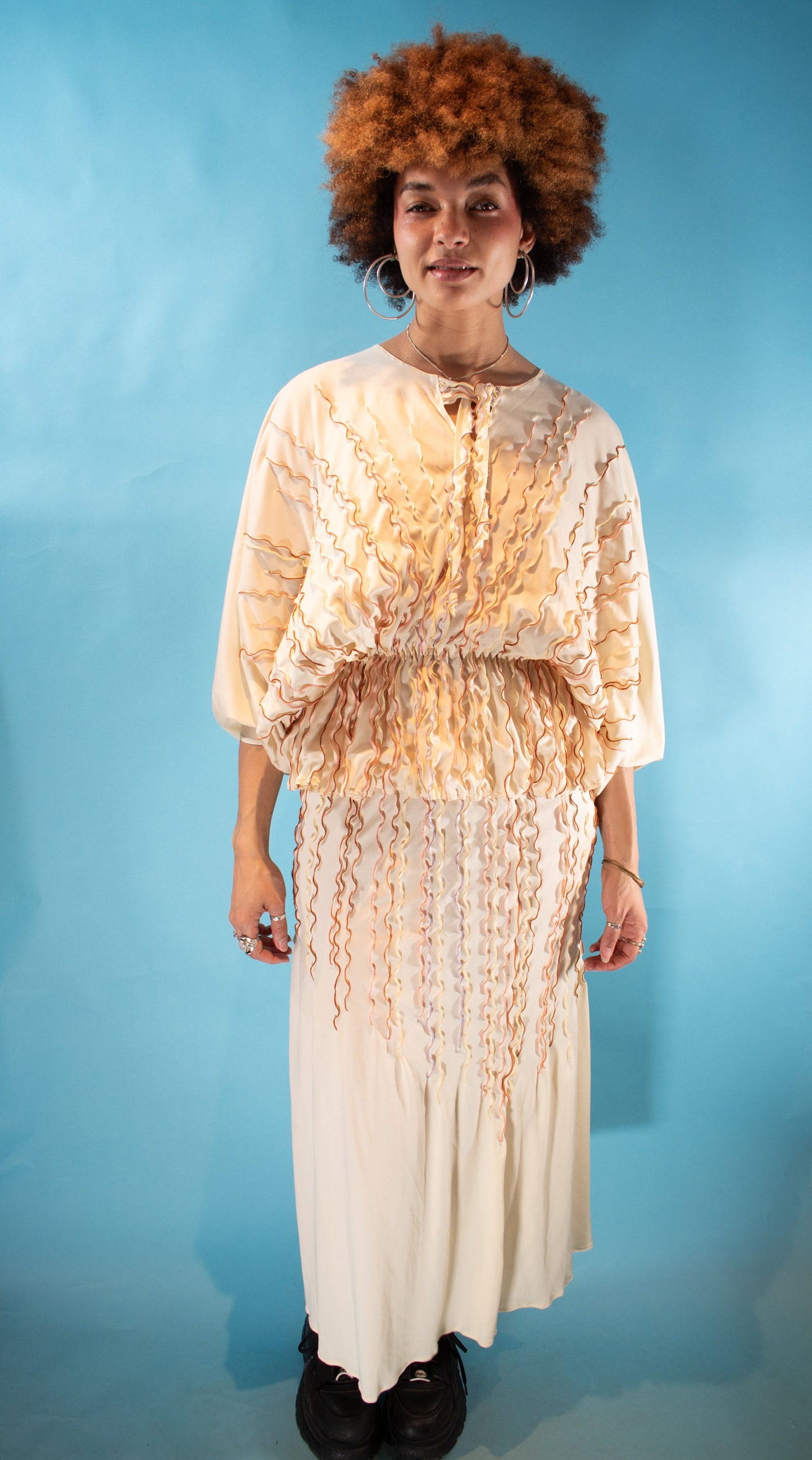 Vintage 1970s Free Size Frilled Batwing Blouse and Skirt 2 Piece Set in Cream and Pink.