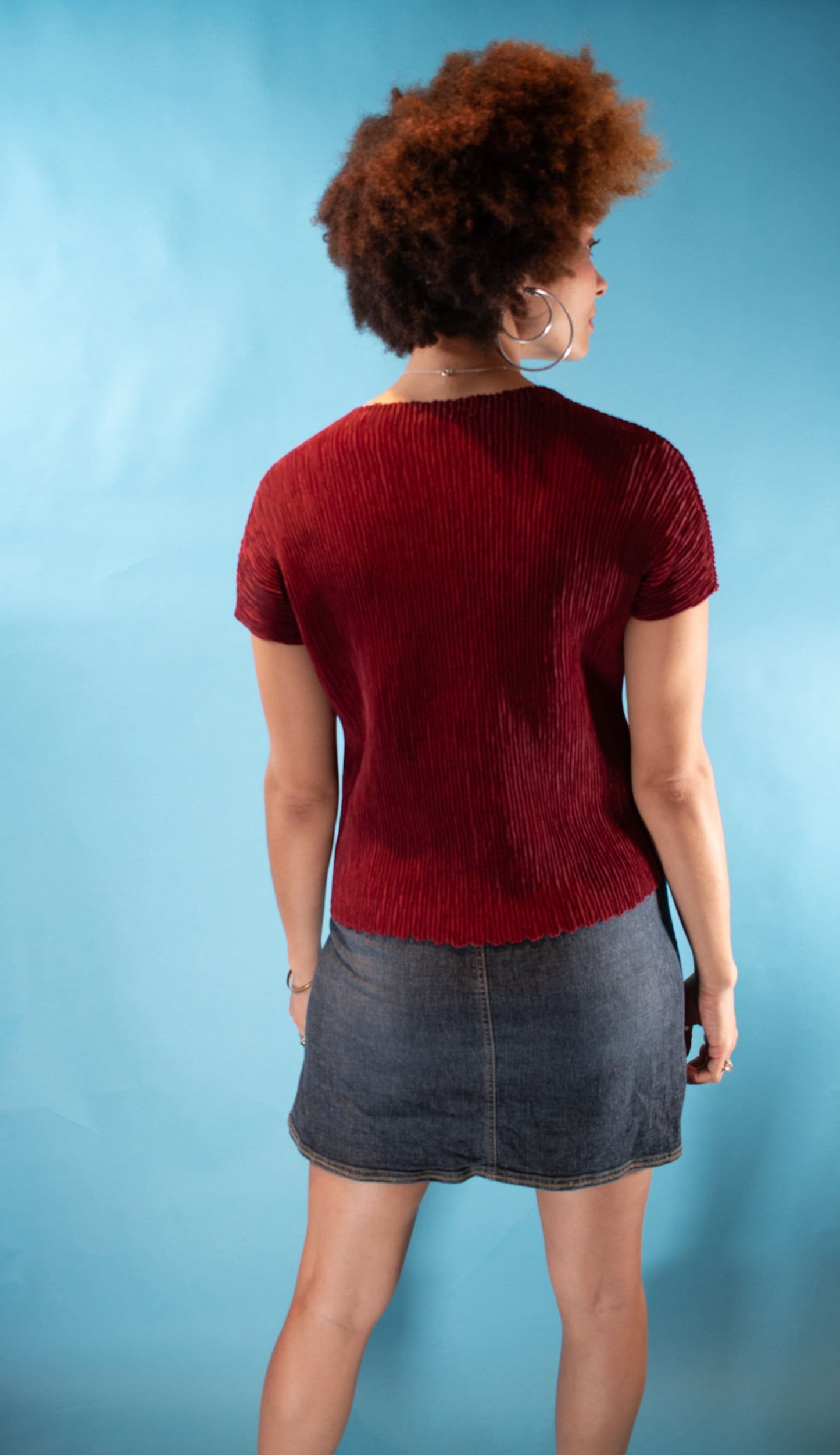 Vintage Y2K Free Size Crinkle Plisse Top in Burgundy.