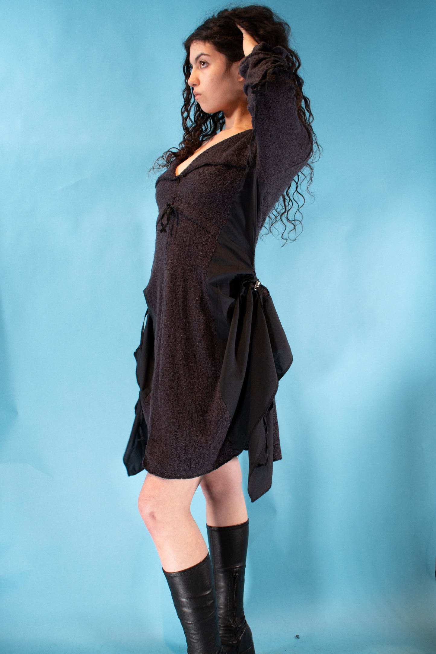 Vintage S/M Y2K Constructed Knitted Mini Dress in Dark Grey/Black.