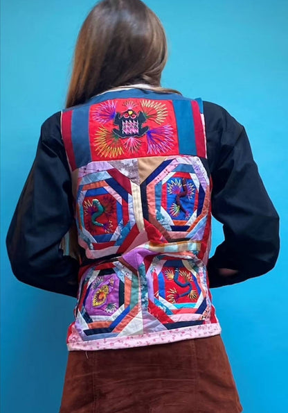 VINTAGE EMBRODIERED WAISTCOAT.