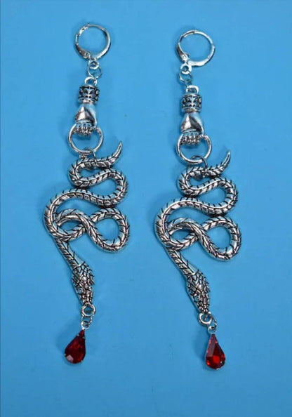 Snake Earrings - Silver