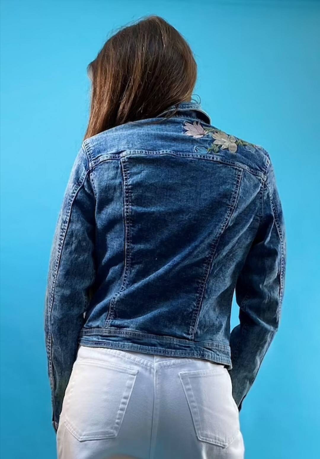 Vintage Denim Jacket With Floral Embroidery.