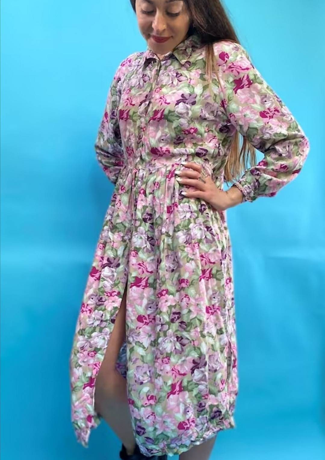 Vintage 1980s Floral Printed Button Down Dress.