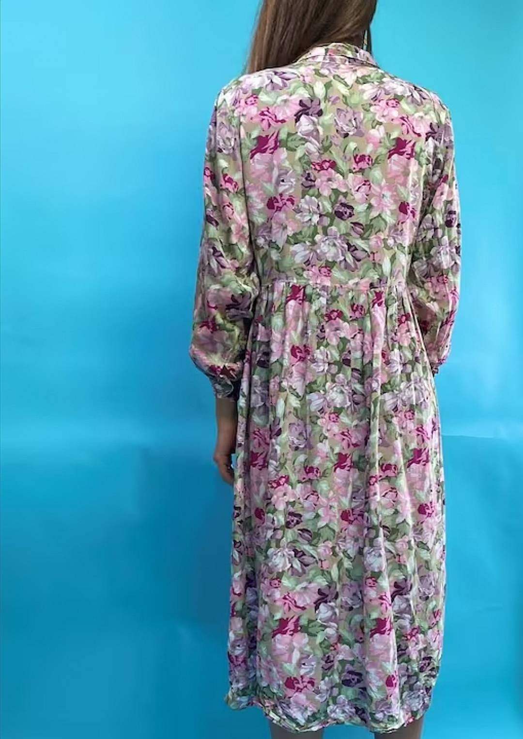 Vintage 1980s Floral Printed Button Down Dress.