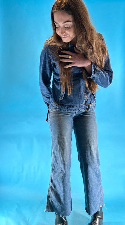 Vintage Y2K Boot Cut Flare Low Rise Washed Denim Jeans with Raw Edge Hem.