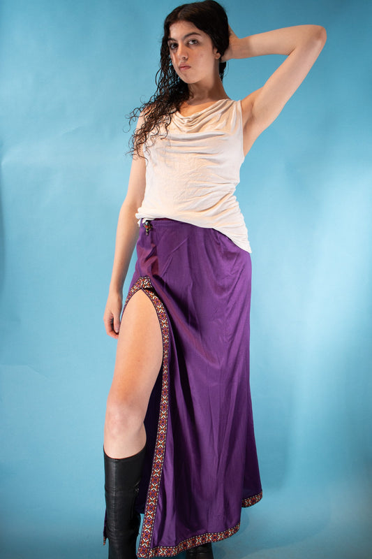 Vintage Y2K Size S 90s Satin Maxi Slit with Slit in Purple.