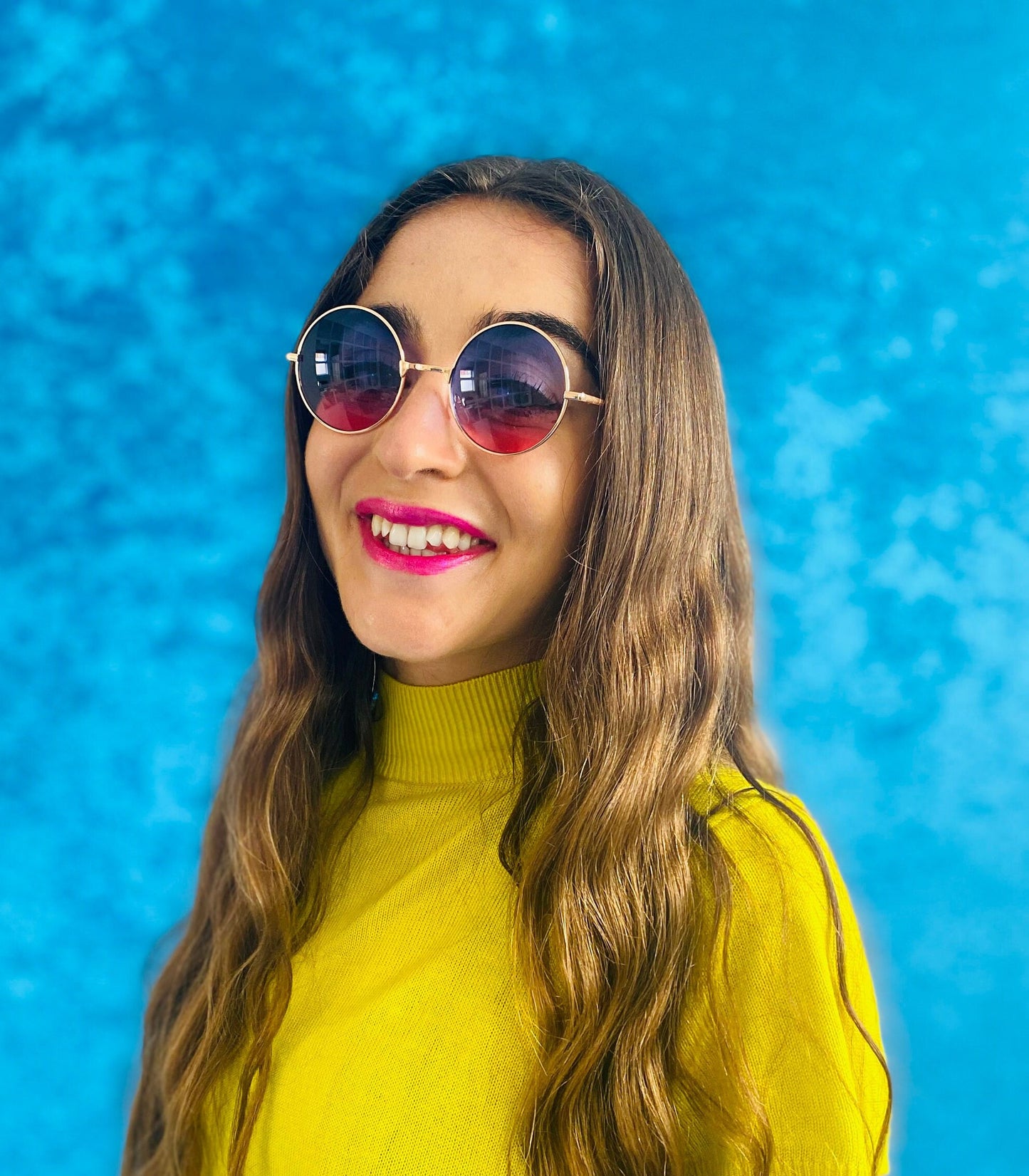 John Lennon Round 90s Sunglasses - Pink & Blue Ombre