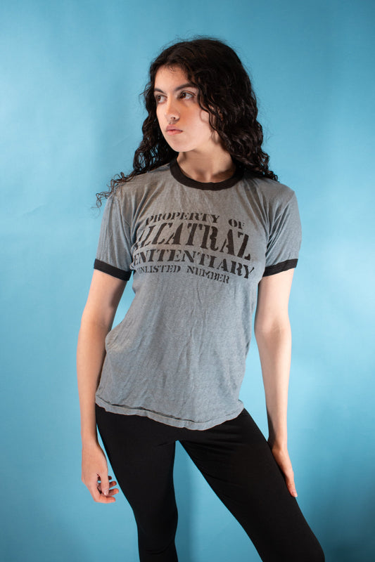 Vintage Y2K Size S/M Alcatraz Graphic Print T-Shirt in Grey.