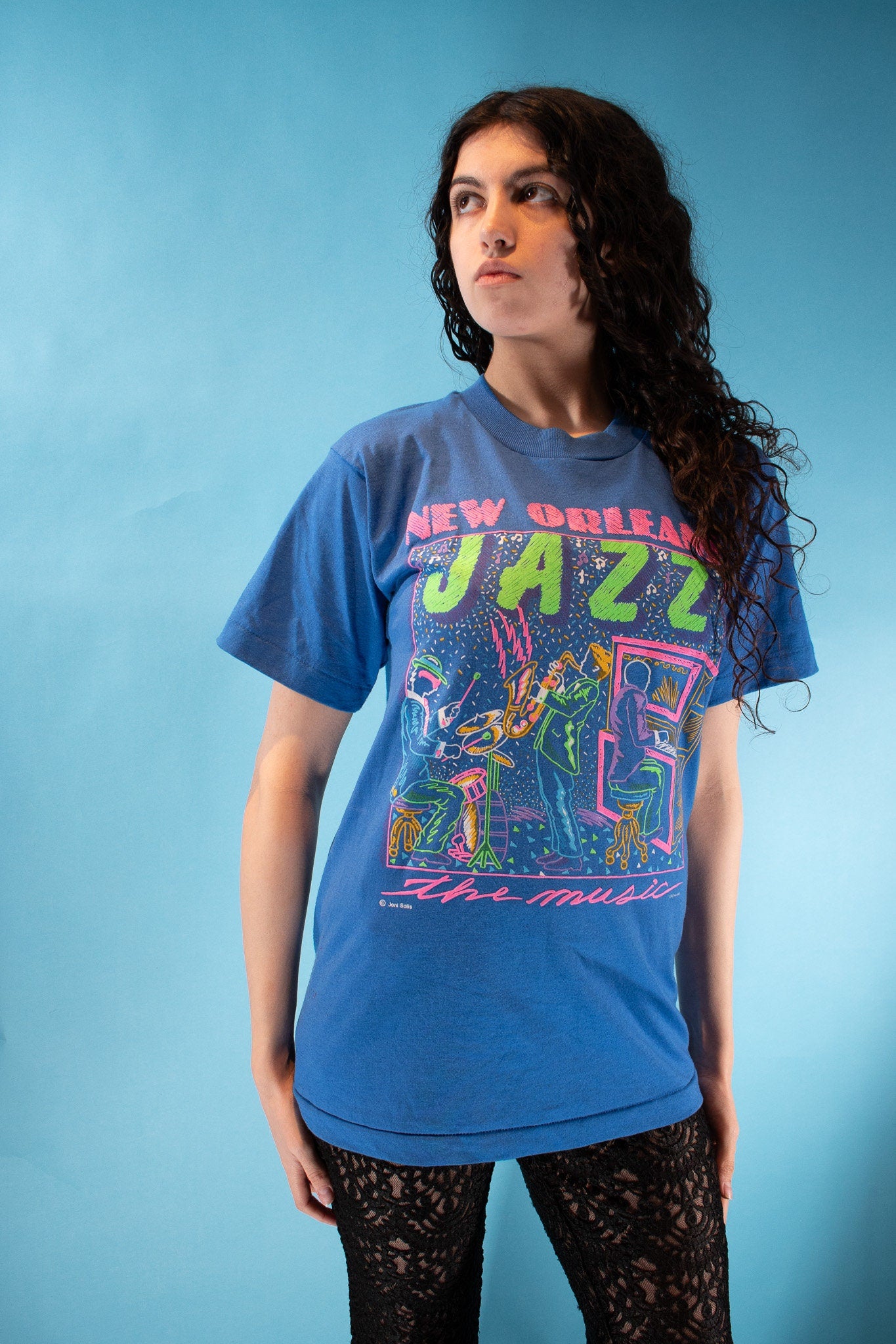 Vintage Graphic Printed New Orleans Jazz T-Shirt in Blue.