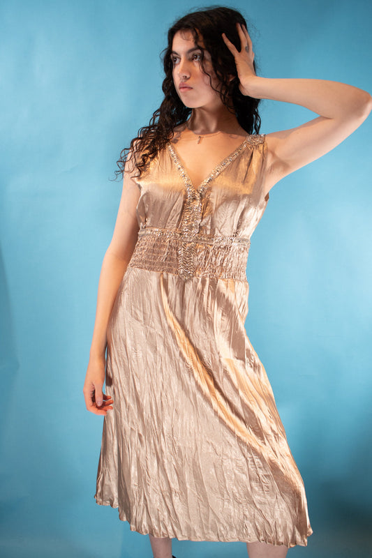 Vintage Y2K Size M/L Shirred V Neck Midi Dress in Gold Crinkle Satin.