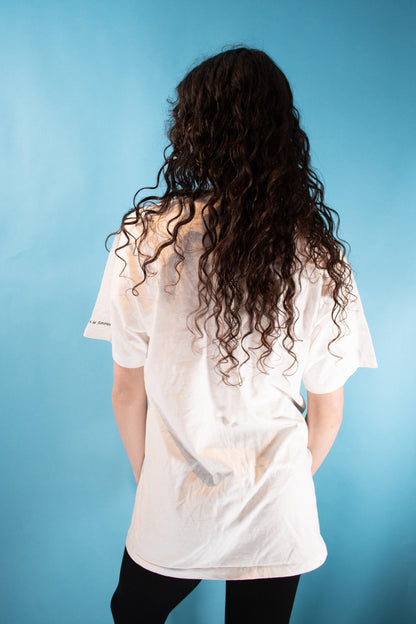 Vintage 1990s Size L Earth Day Graphic T-Shirt.