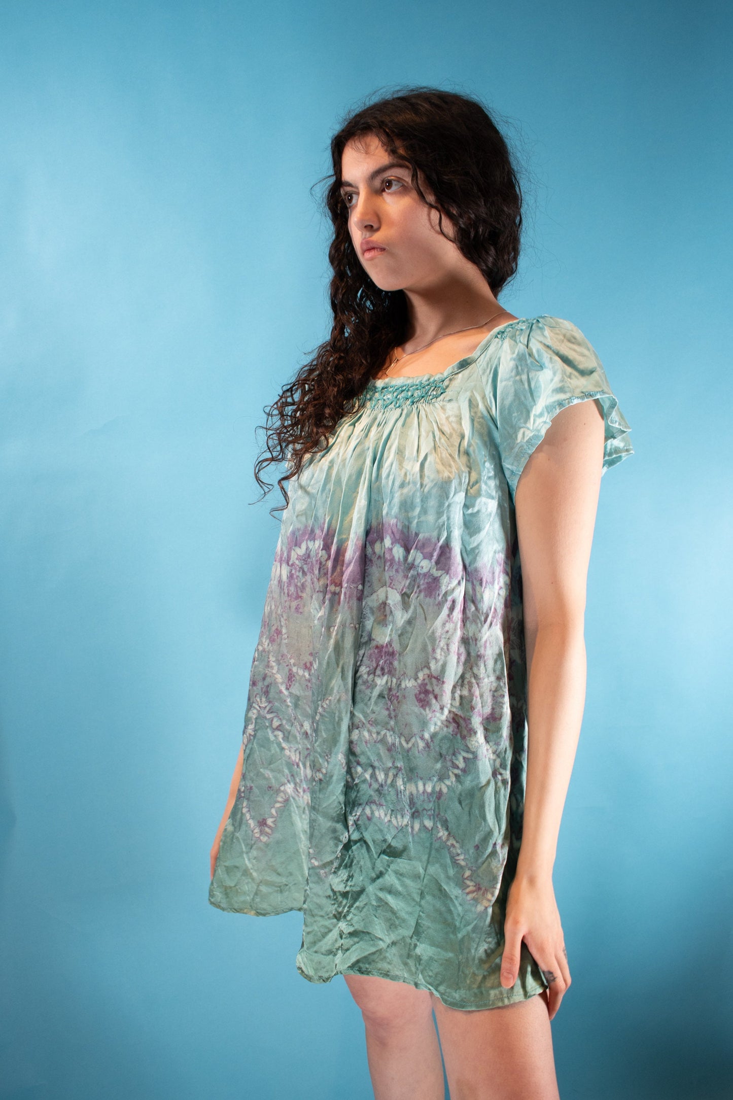 Vintage Y2K Size S/M Satin Baby Doll Mini Dress in Blue & Purple.