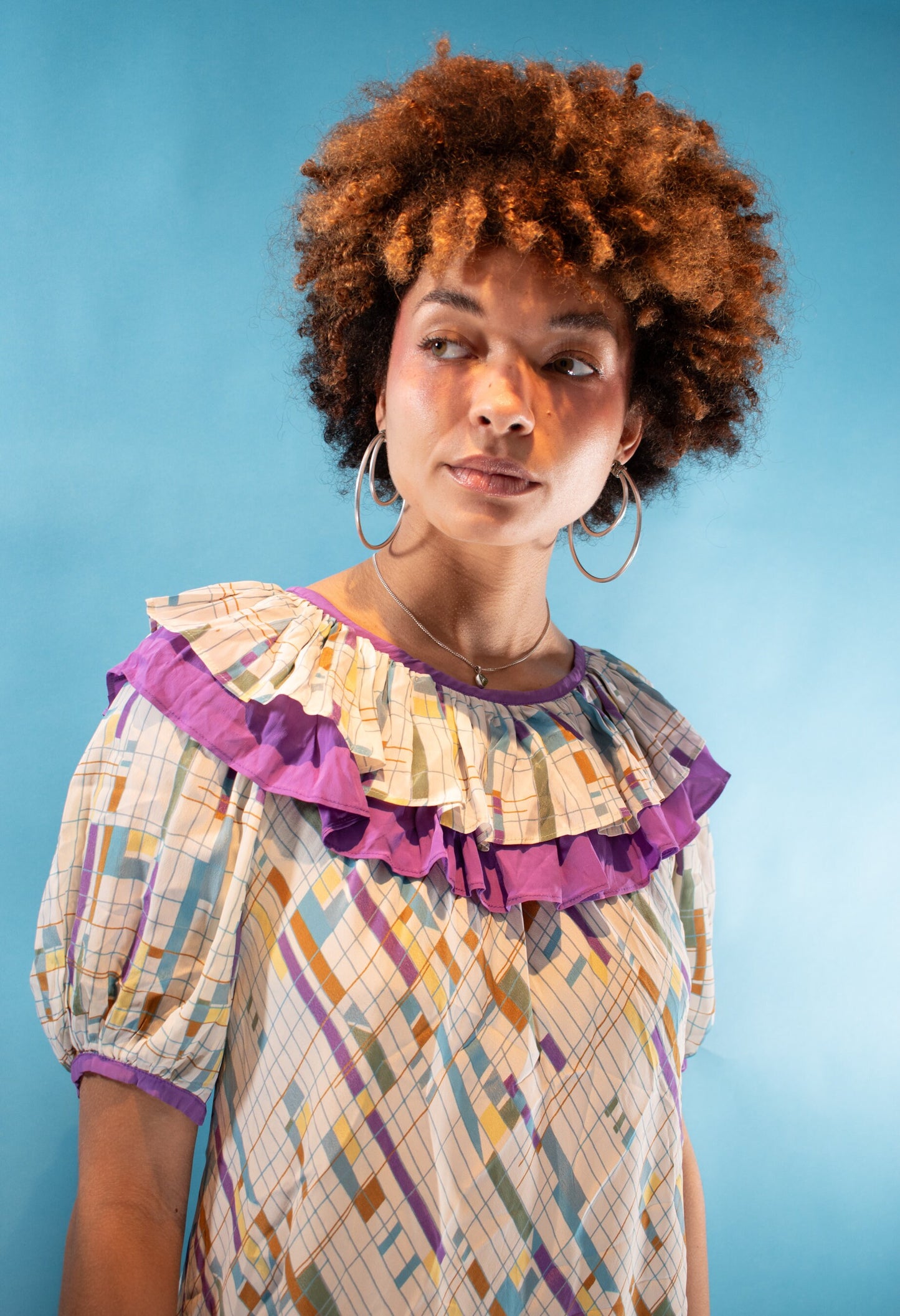 Vintage 1980s Size M Midi Dress in Geometric White and Purple.