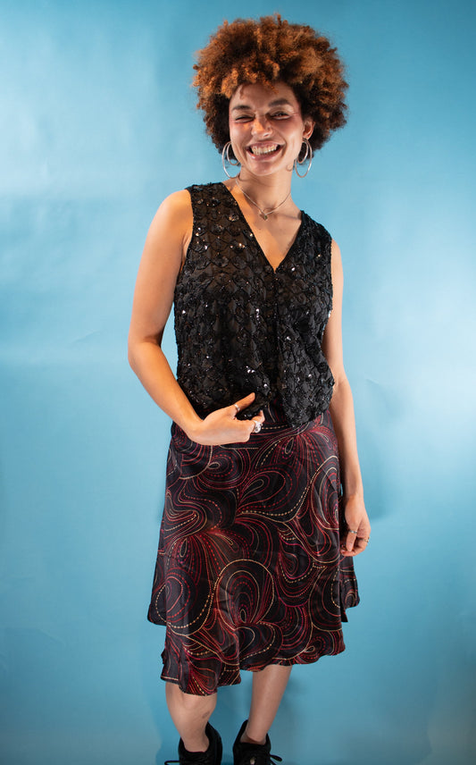 Vintage 1980s Size M Scalloped Embellished Waistcoat in Black.