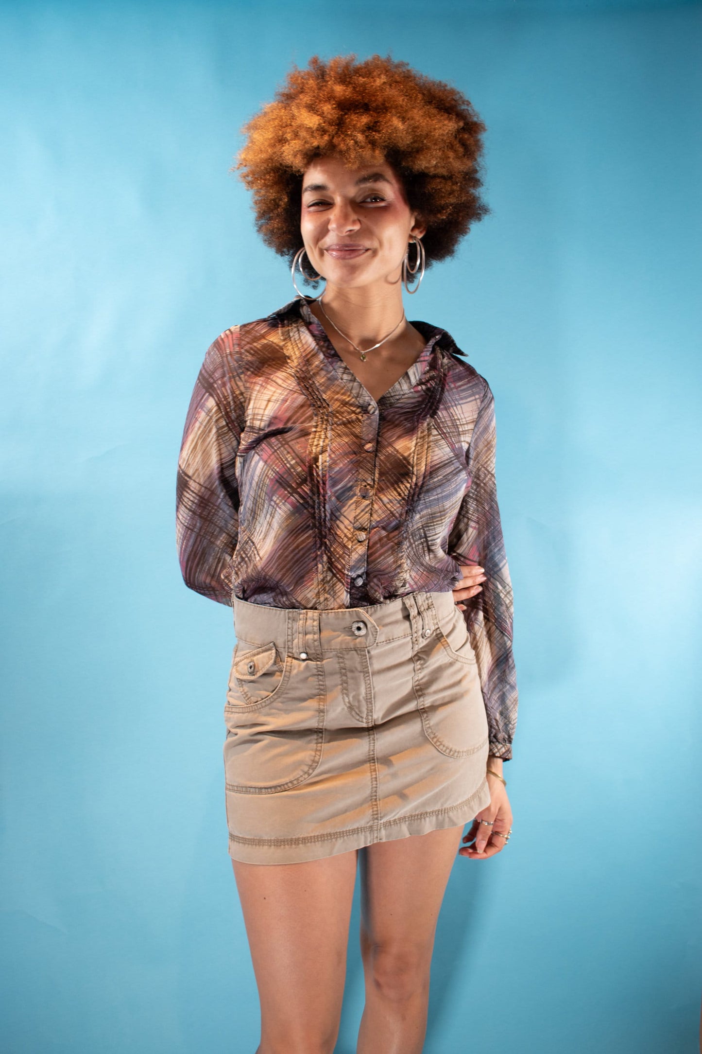 Vintage Y2K S Cargo Mini Skirt in Beige.