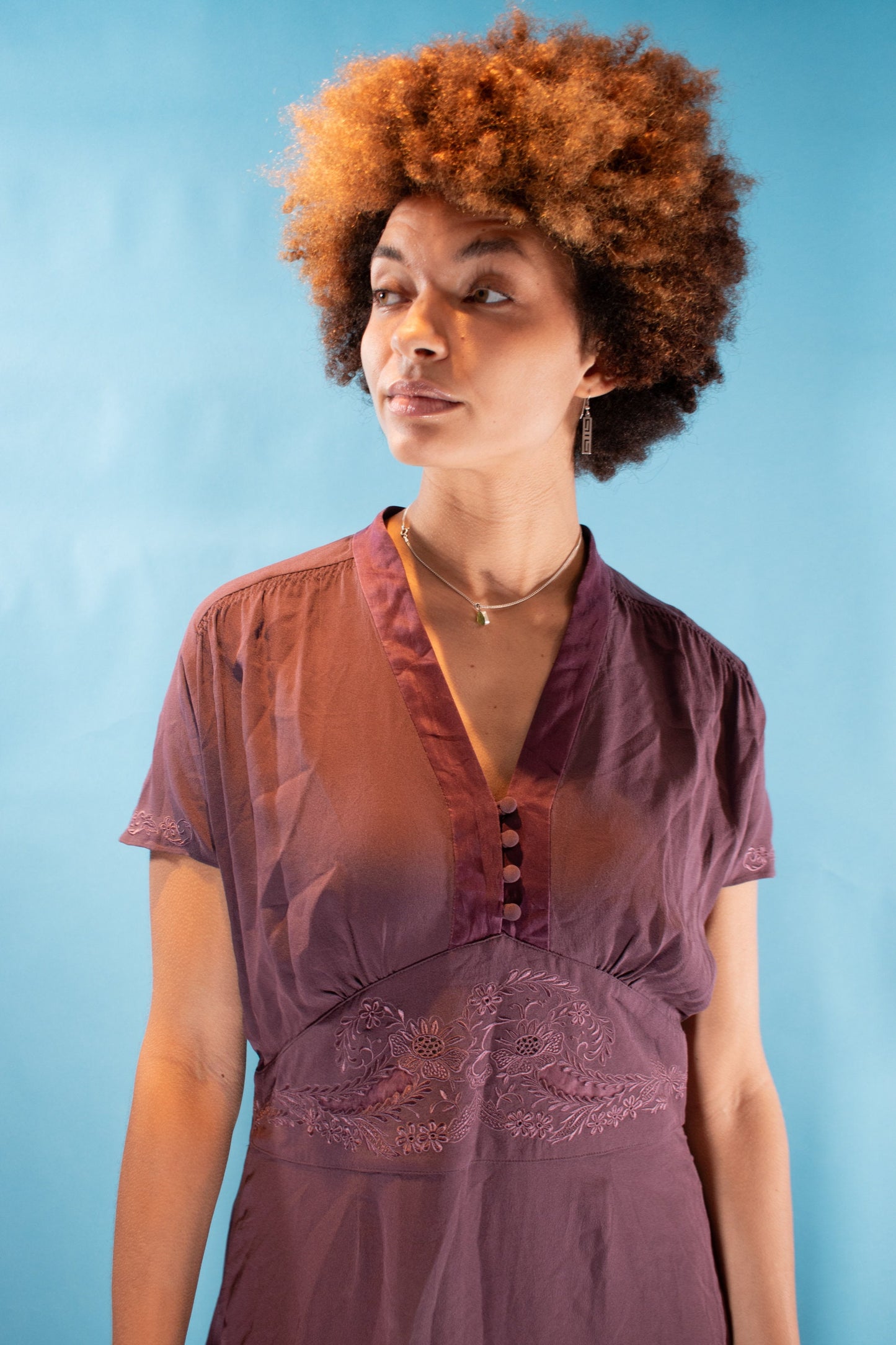 Vintage M/L Laura Ashley Embroidered Crepe Tea Dress in Mauve.